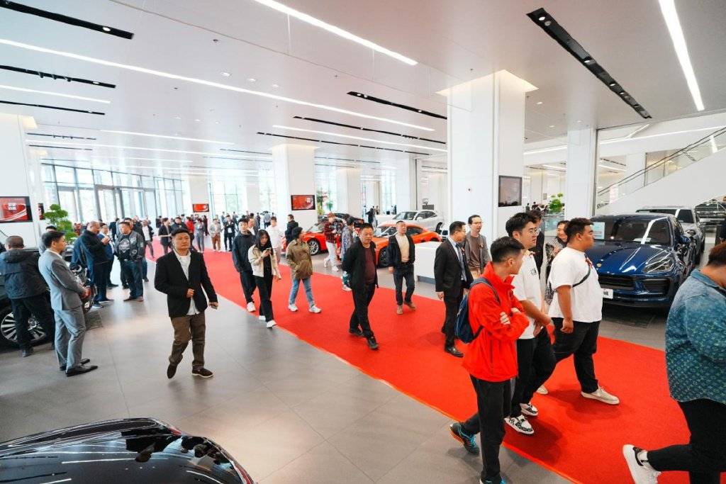 长春汽车嘉年华暨二手车展创新模式引领消费新热潮！