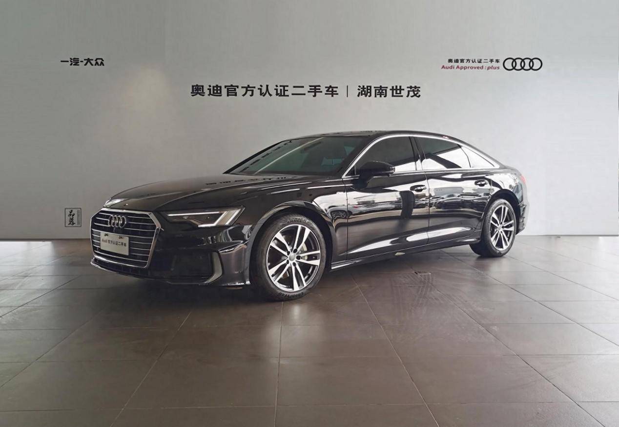 沉稳不失优雅2020款奥迪A6L40TFSI豪华致雅型二手车推荐