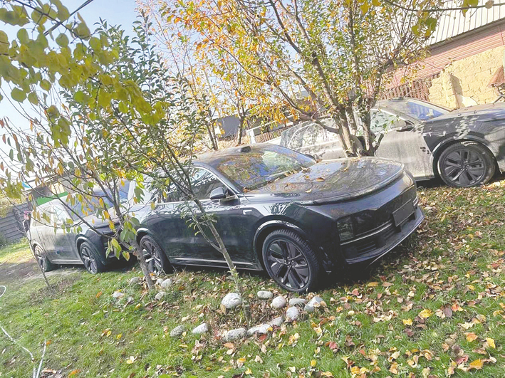 新车当二手车卖！“0公里二手车”背后灰色产业链揭秘(图3)