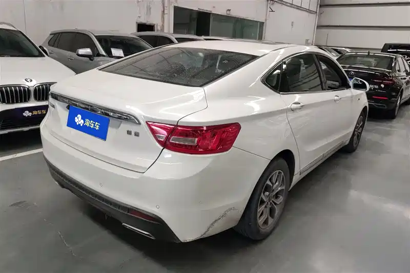 西安吉利汽车博瑞二手车 2016款优惠特价3万(图2)