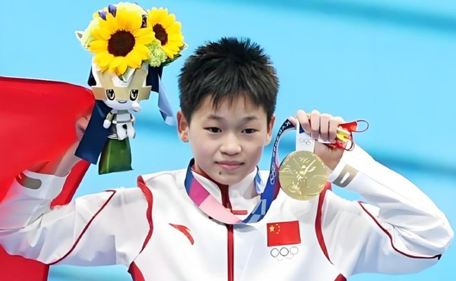 正式退出全红婵难回国家队？近照曝光谁注意全红婵表态(图1)