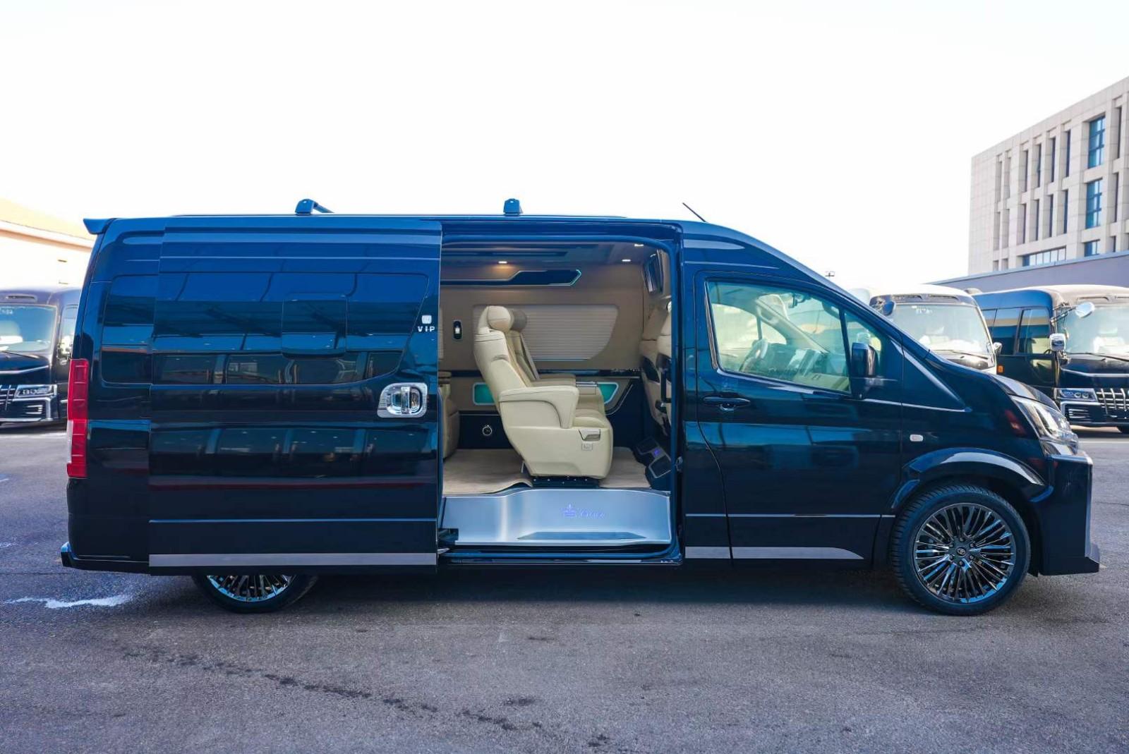 25款丰田海狮降价20万起 精致改装舒适感受(图5)