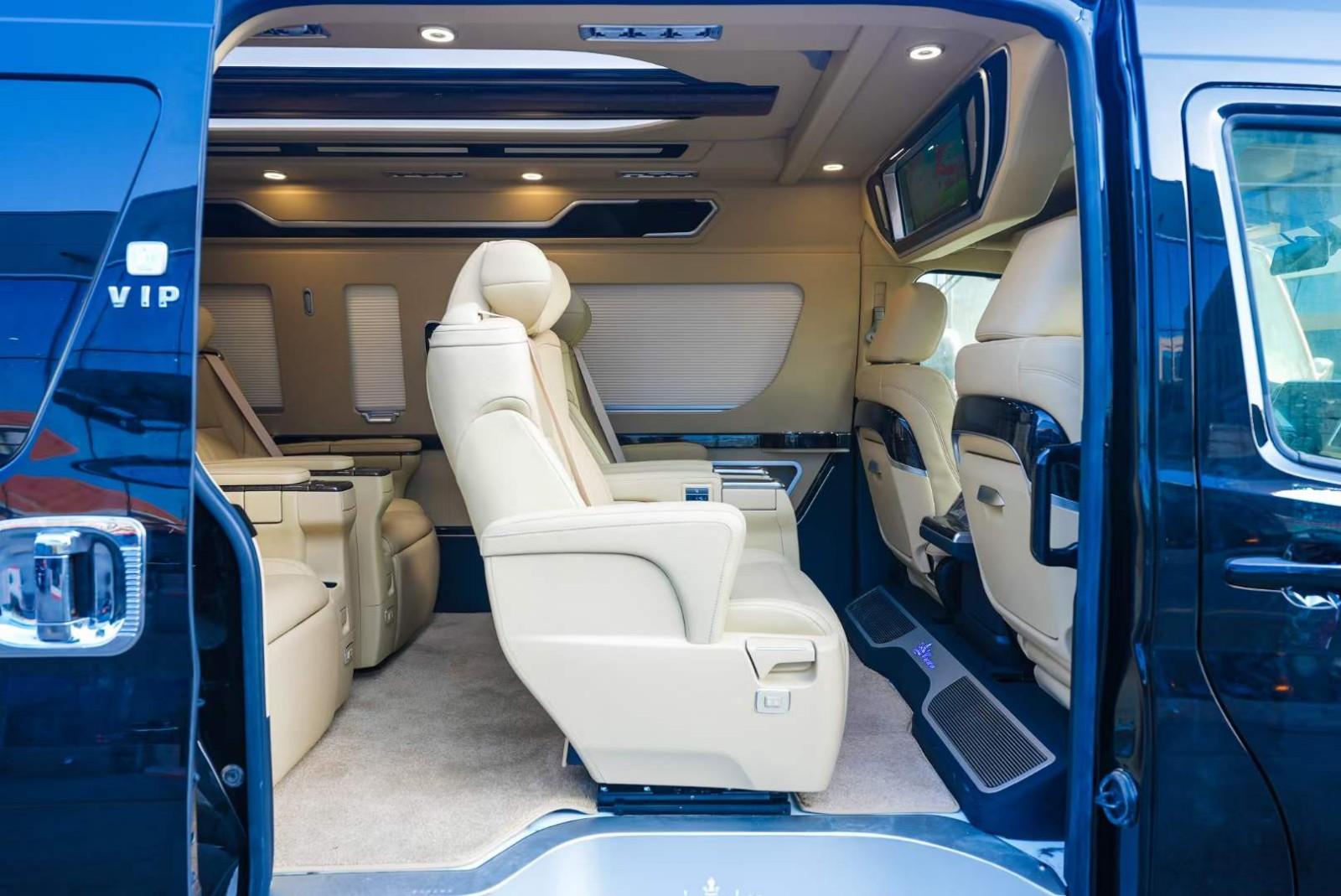 25款丰田海狮降价20万起 精致改装舒适感受(图4)